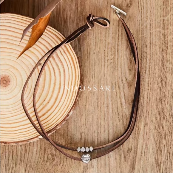 MULTI LAYERED STRAND LEATHER OF LOVE HEART NEKLACE NWT - Picture 2 of 4